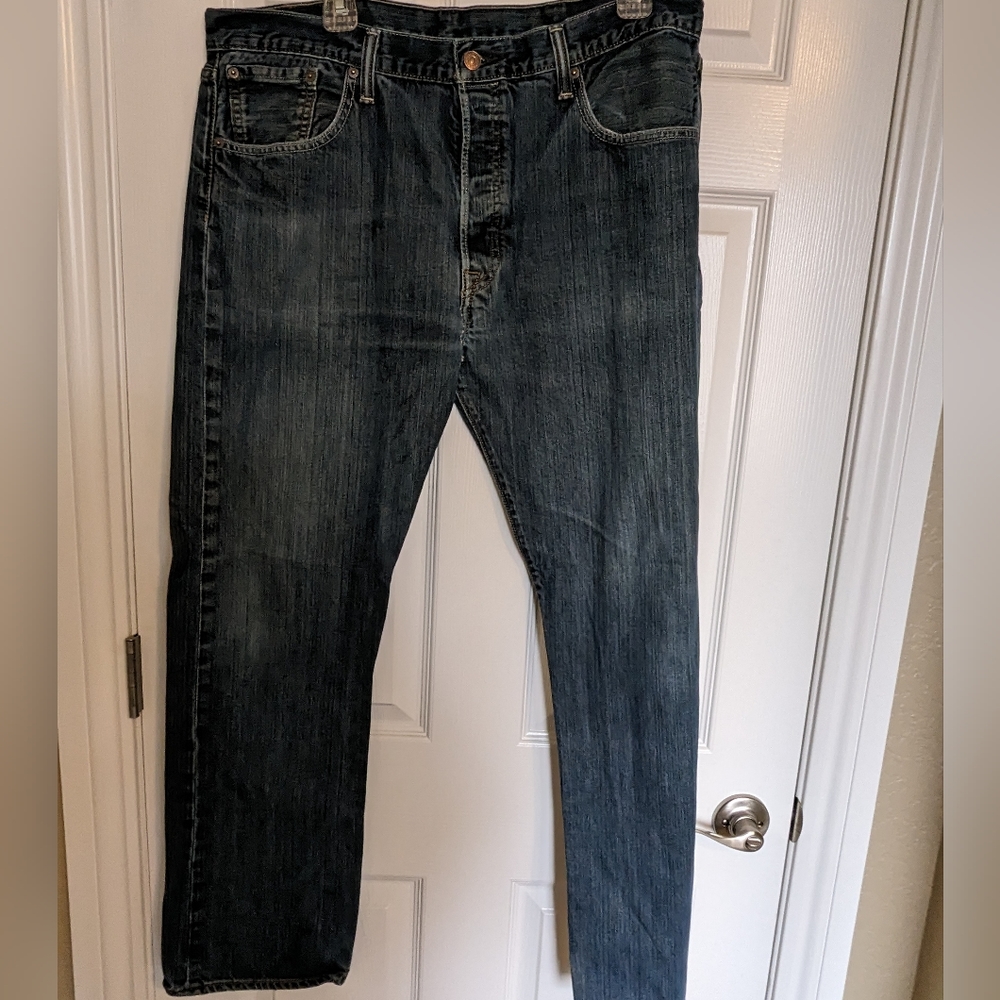 Levi 501 38x32 jeans